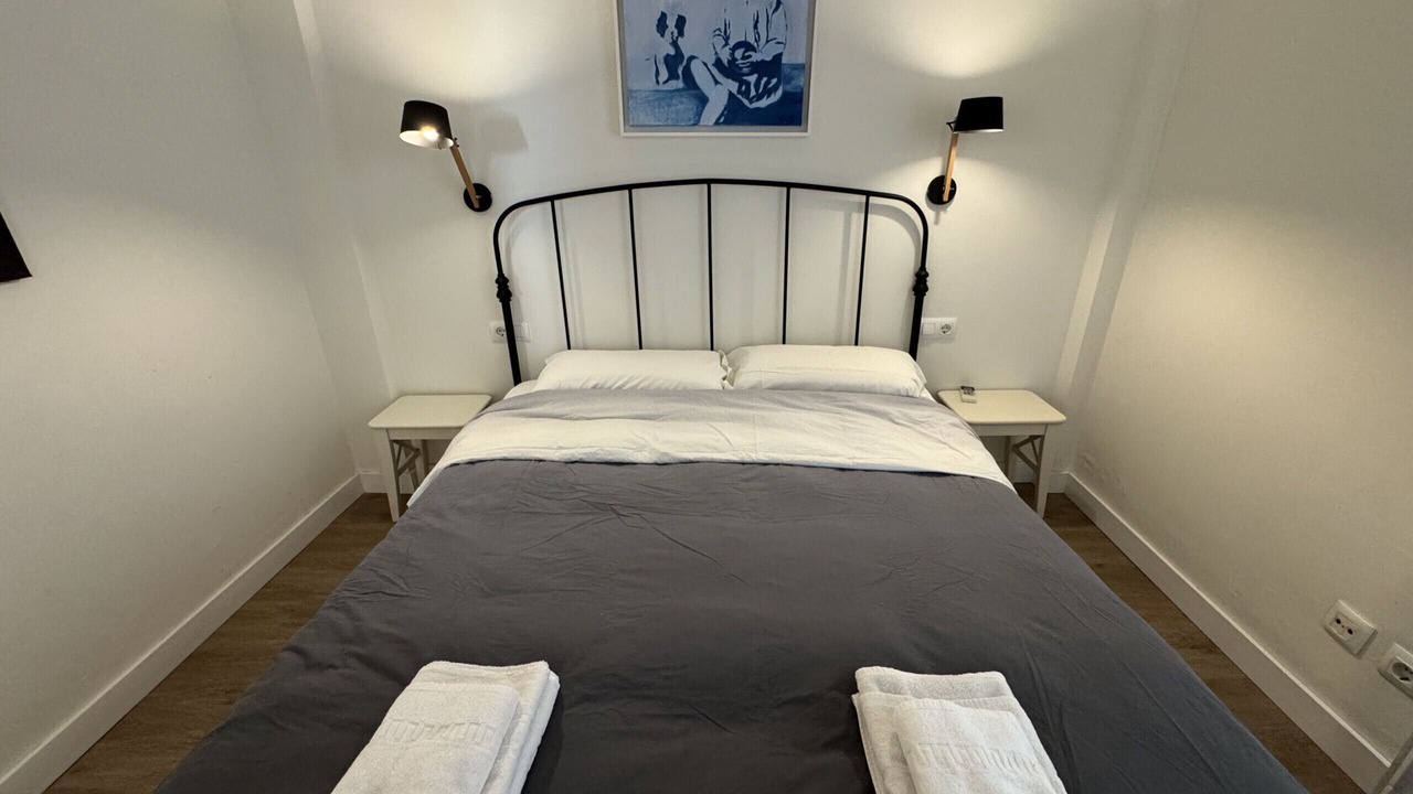 Photo of Bedroom in Pals
