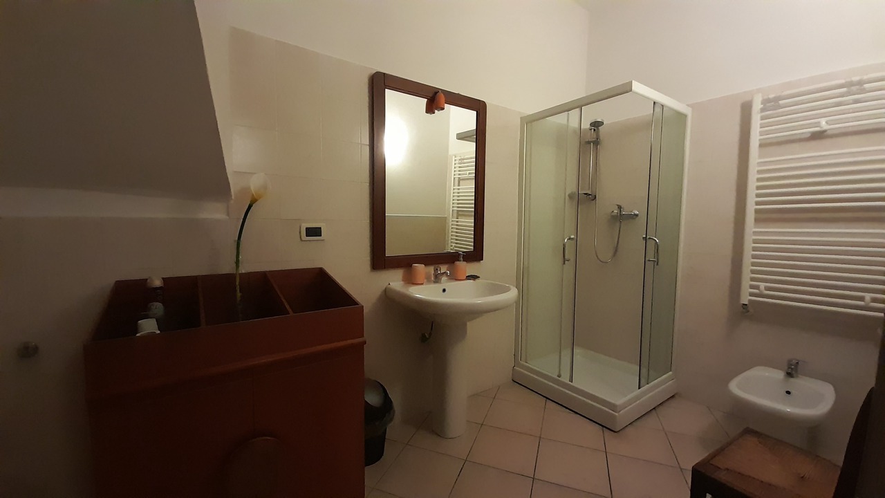 Photo of Bathroom in Caraglio