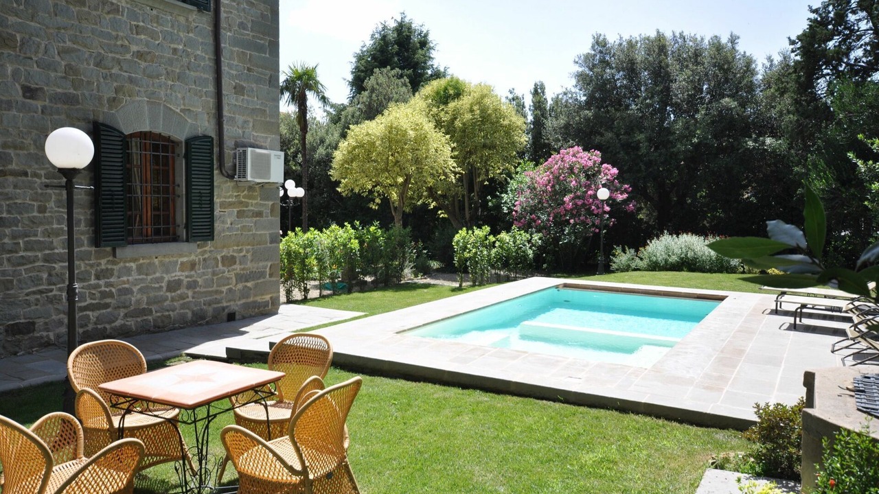Photo of Outdoor in Camucia