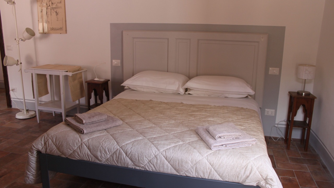 Photo of Bedroom in Todi