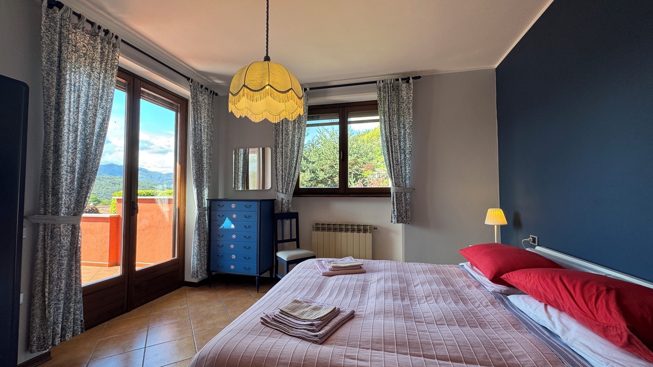 Photo of Bedroom in Armeno