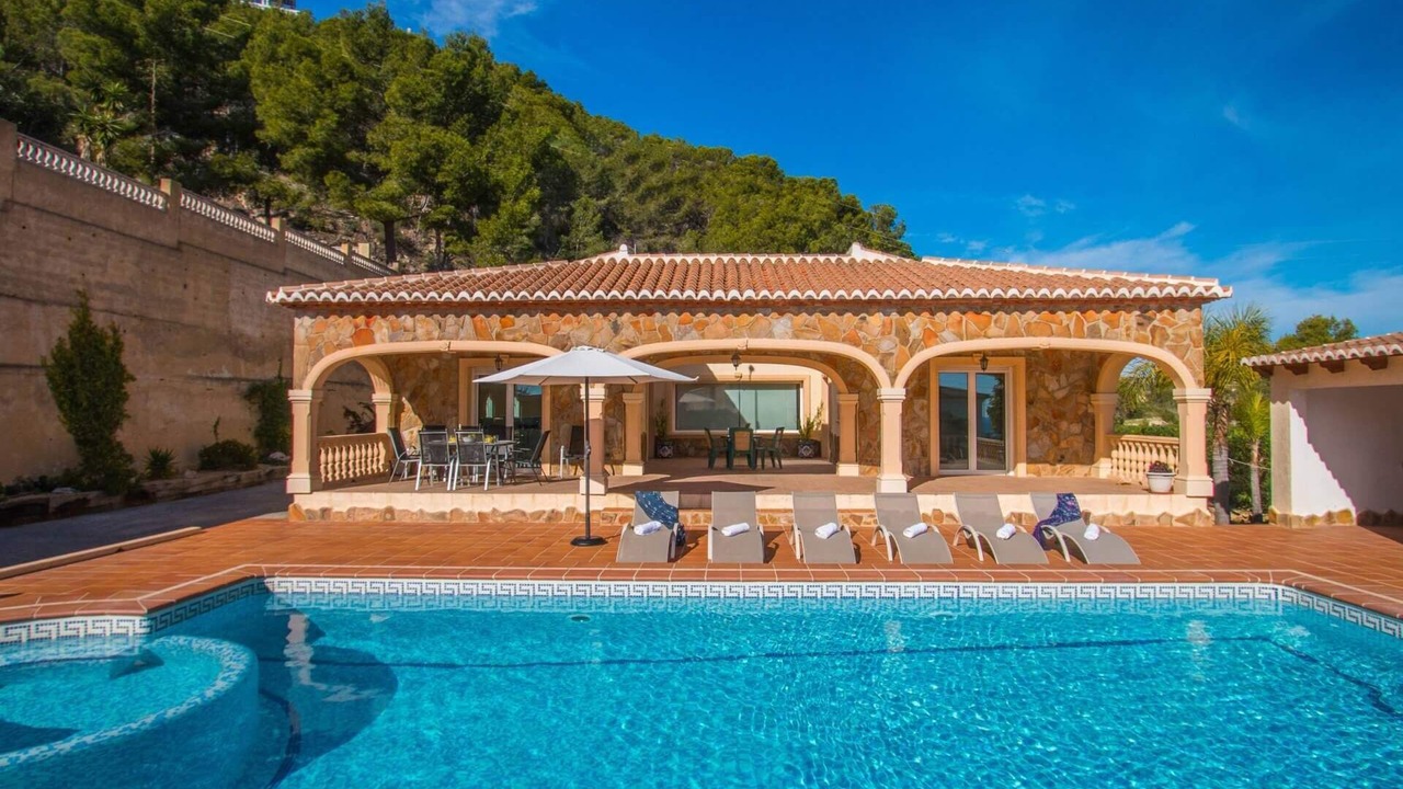 Photo of Outdoor in Empedrola