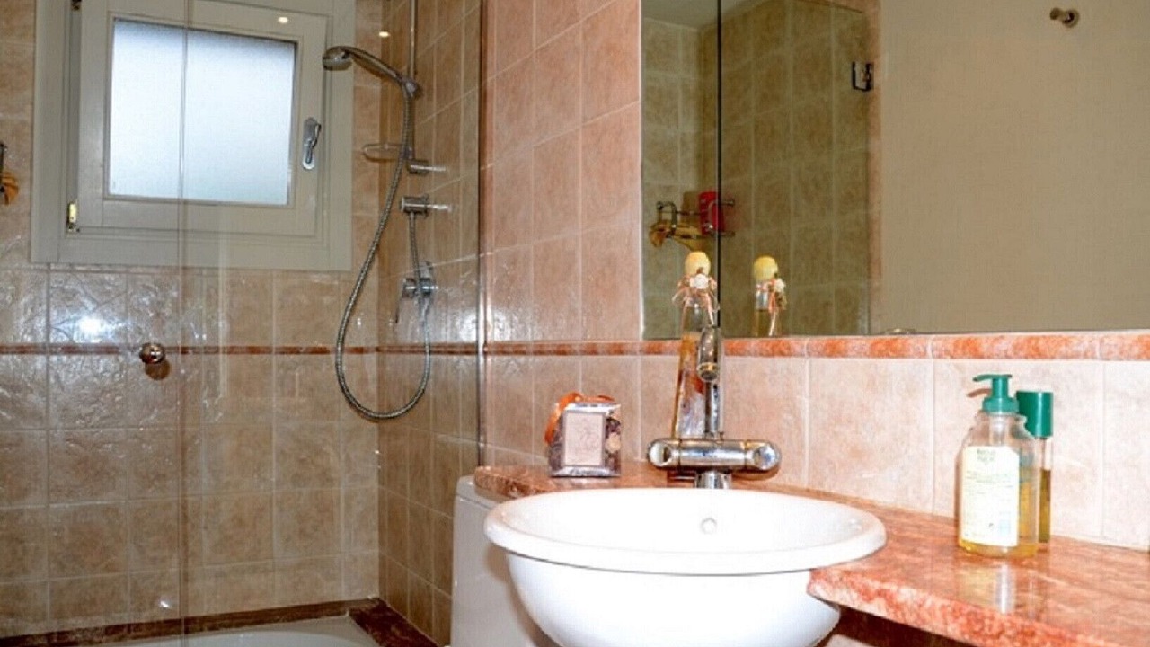 Photo of Bathroom in Peratallada
