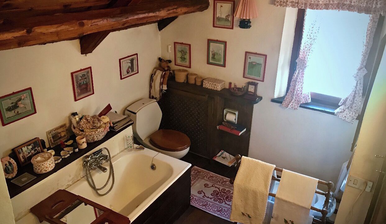 Photo of Bathroom in Sauze di Cesana