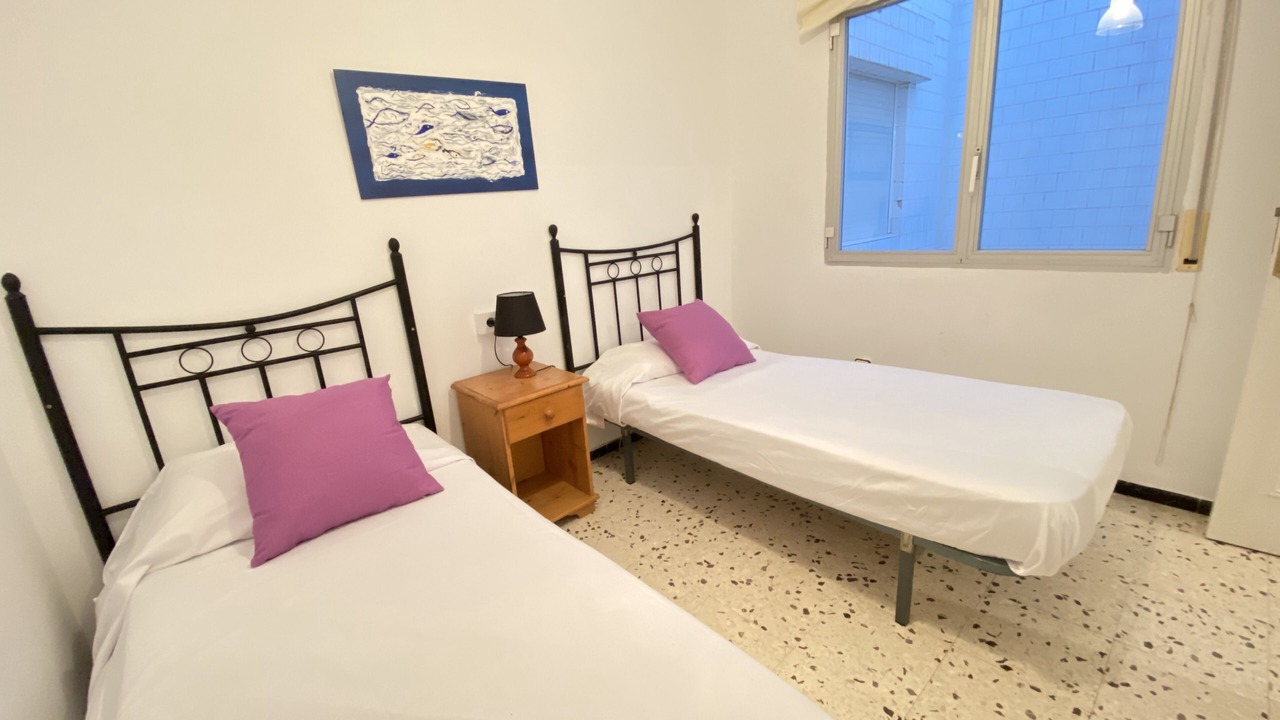 Photo of Bedroom in Roses Town Center
