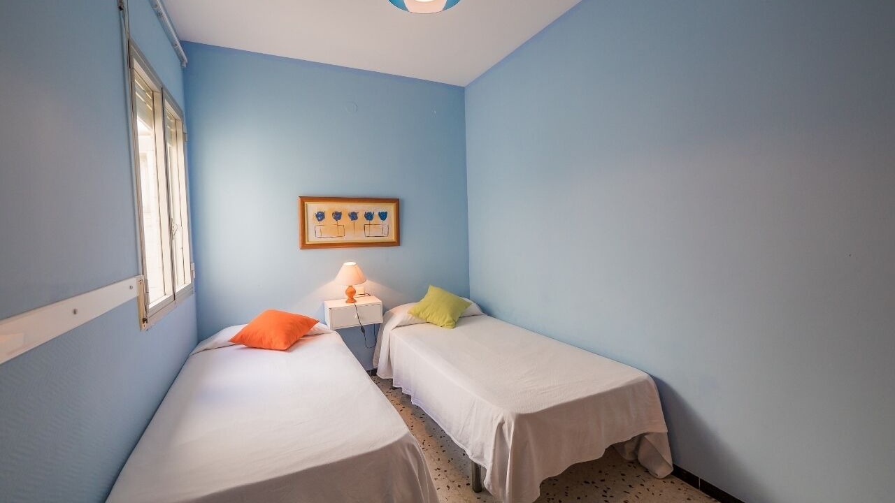Photo of Bedroom in Roses Town Center