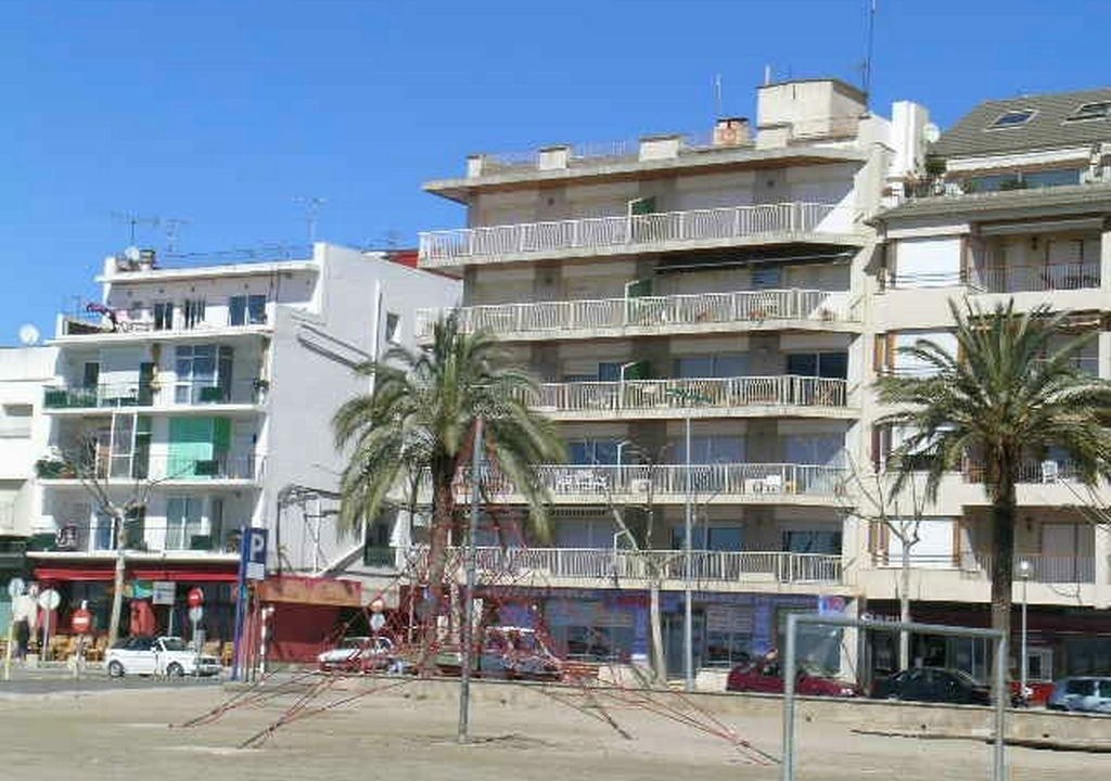 Photo of Outdoor in Roses Town Center