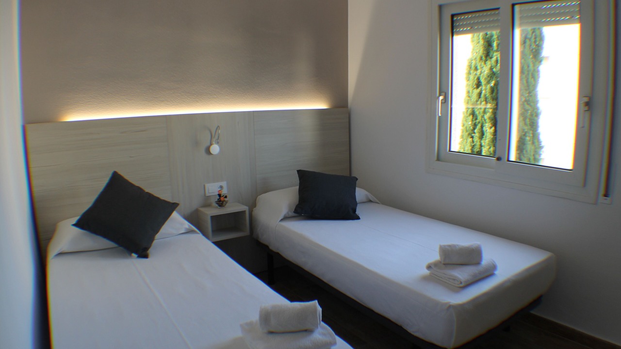 Photo of Bedroom in Roses Town Center