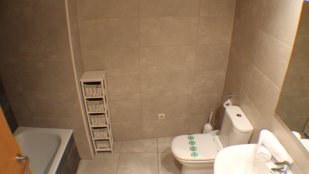Photo of Bathroom in Roses Town Center