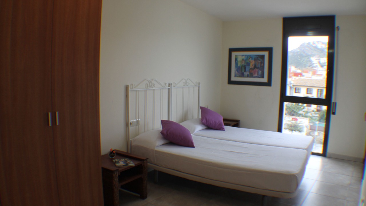Photo of Bedroom in Roses Town Center