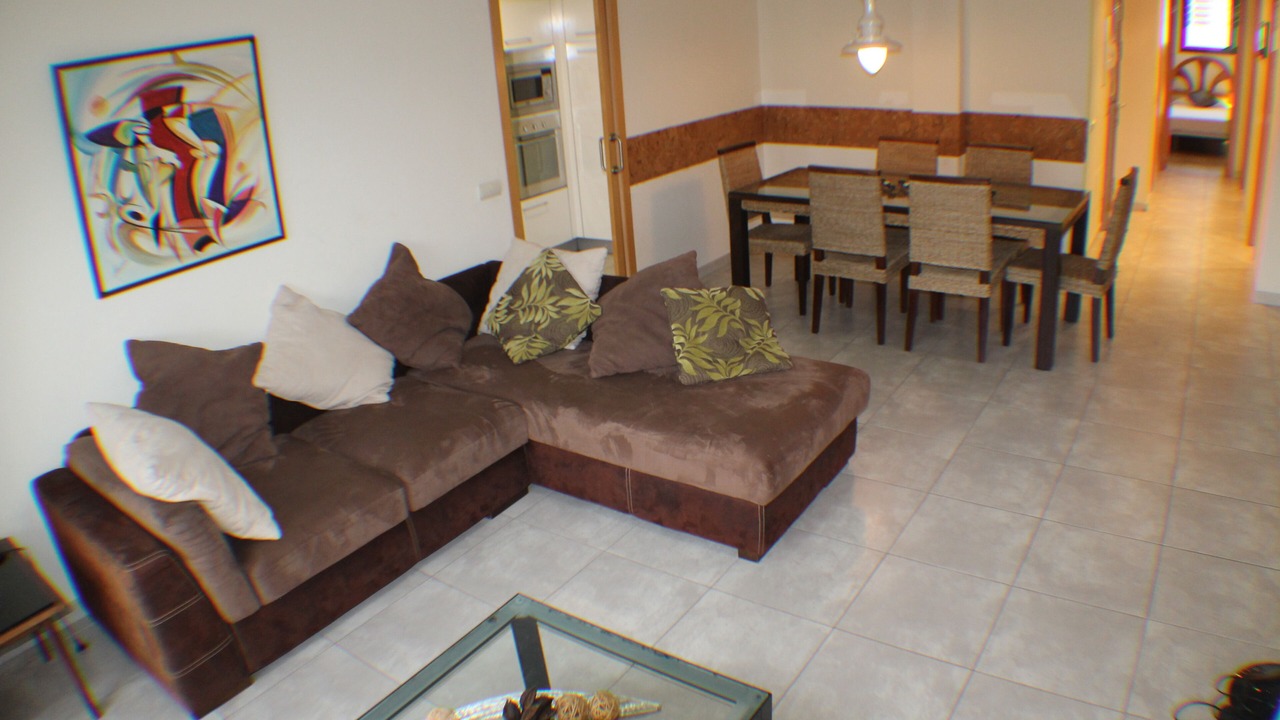 Photo of Livingroom in Roses Town Center