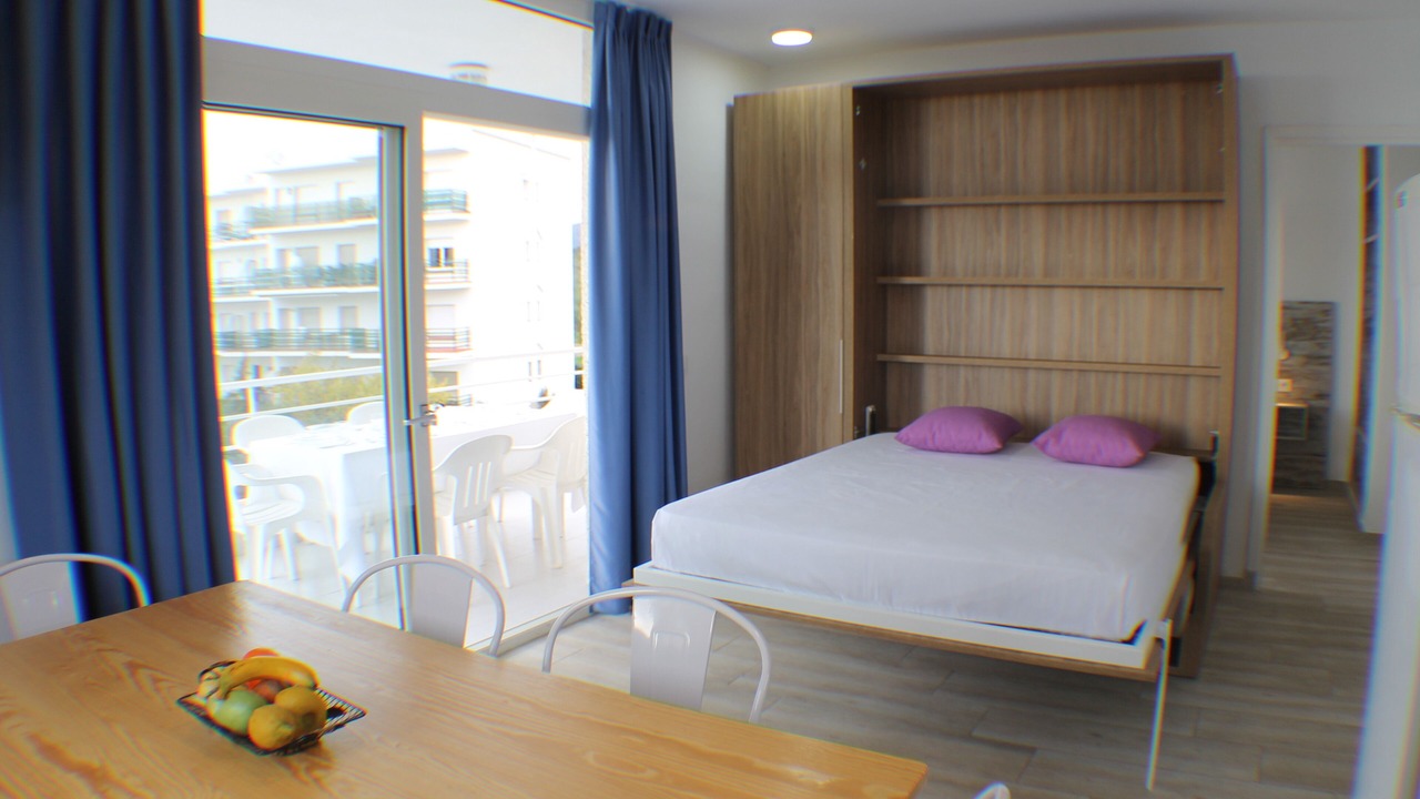 Photo of Bedroom in Roses Town Center