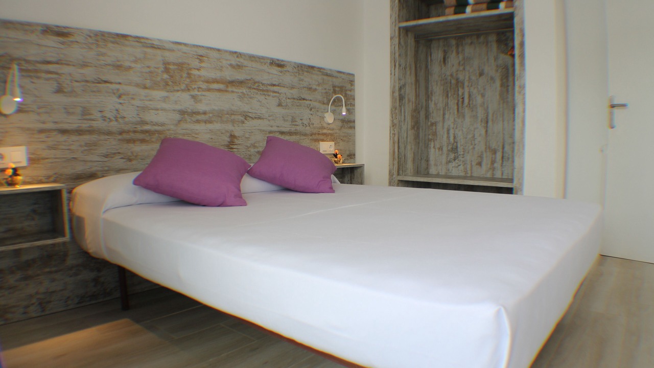 Photo of Bedroom in Roses Town Center