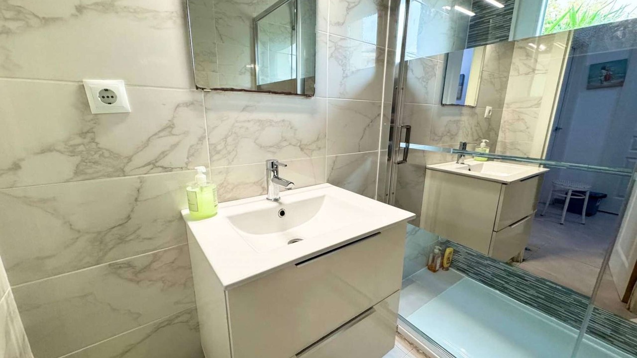 Photo of Bathroom in Salou City Centre