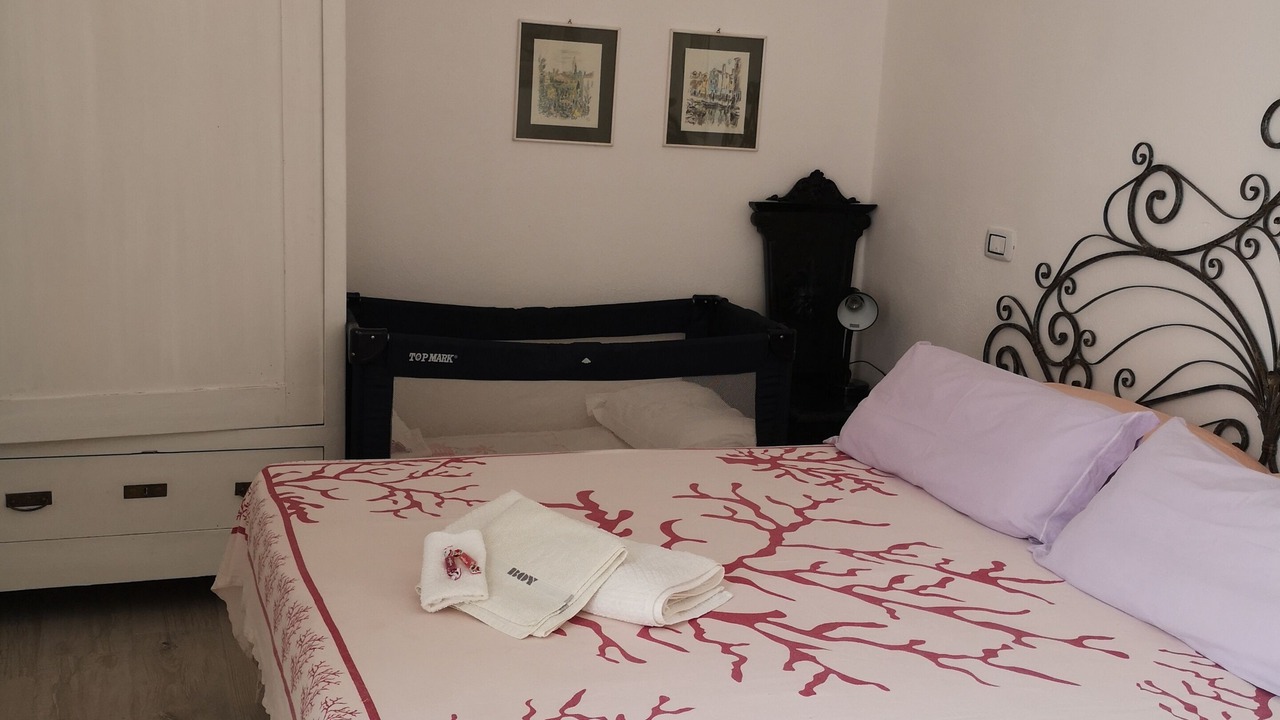 Photo of Bedroom in Cisternino