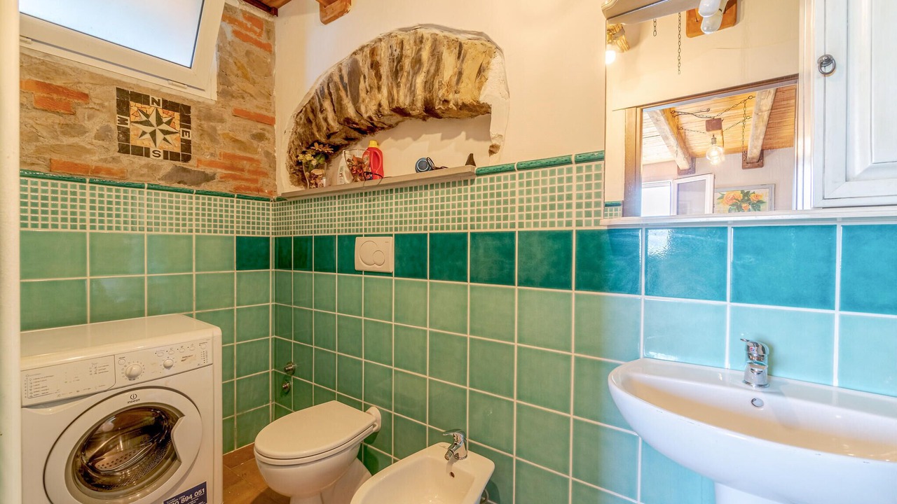 Photo of Bathroom in Calice al Cornoviglio