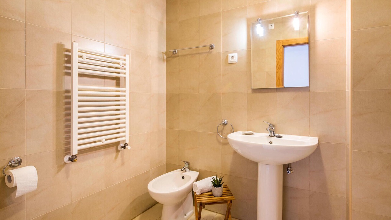 Photo of Bathroom in Roldan