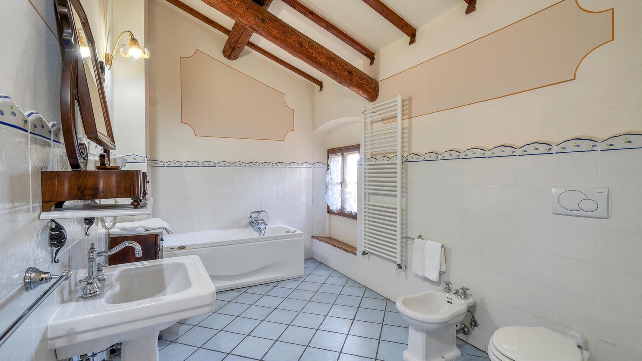 Photo of Bathroom in Foiano della Chiana