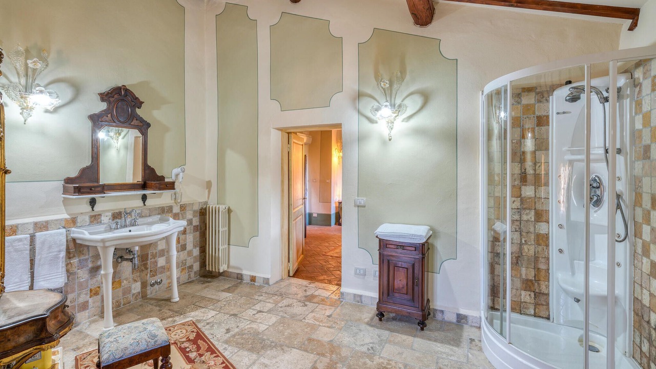 Photo of Bathroom in Foiano della Chiana