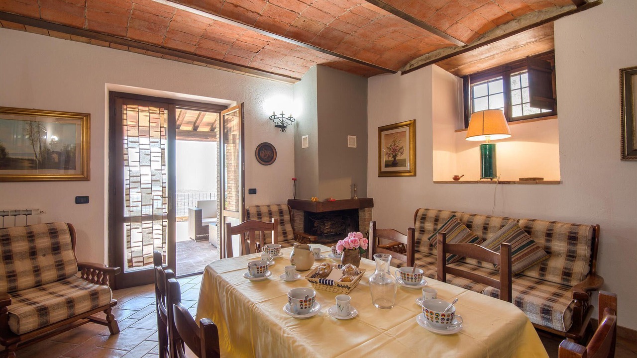 Photo of Bedroom in Todi