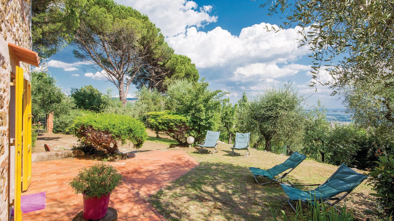 Photo of Others in Margine Coperta-Traversagna