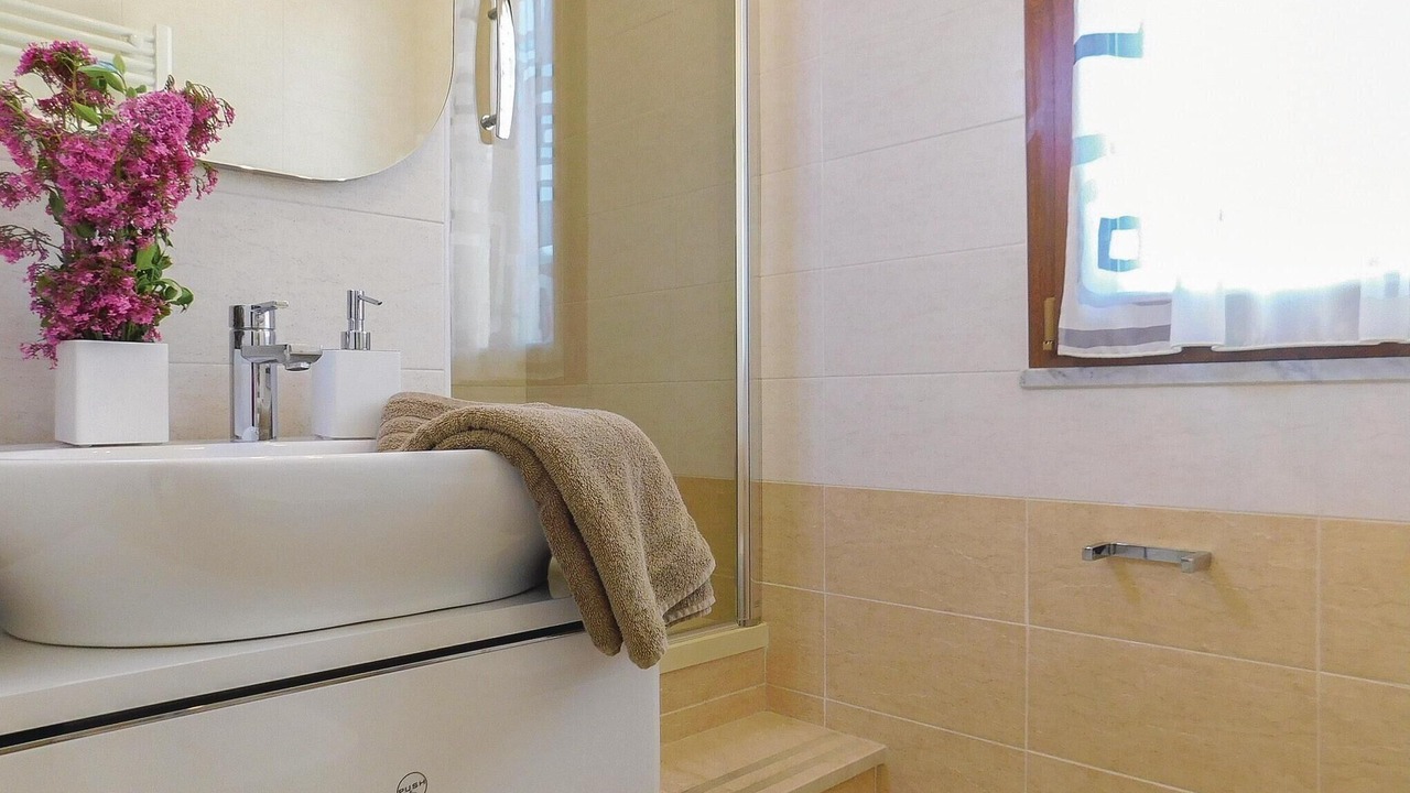 Photo of Bathroom in Loano