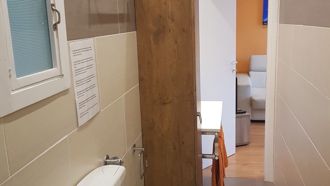 Photo of Bathroom in La Spezia Historic Centre