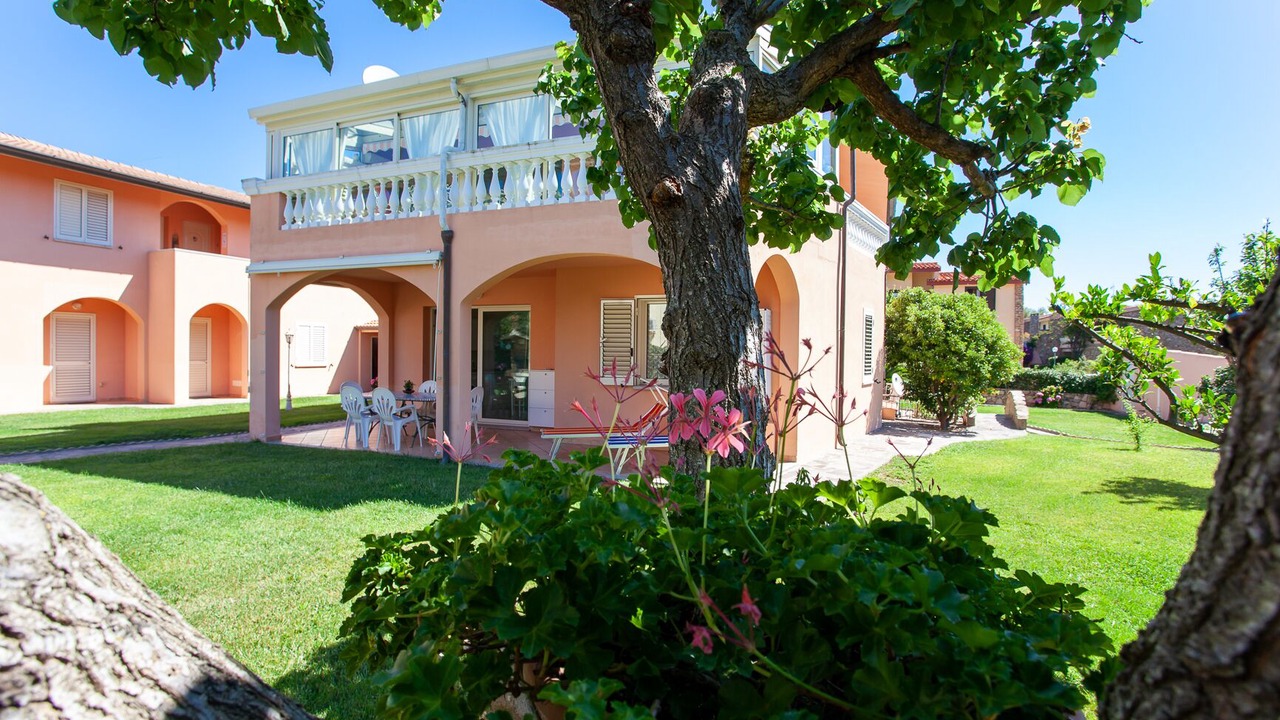 Photo of Outdoor in San Teodoro City Centre