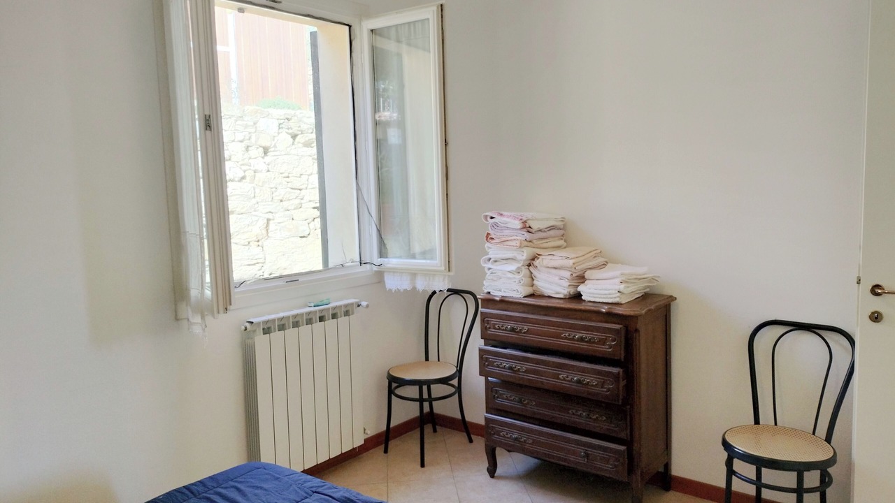 Photo of Bedroom in Lucinasco