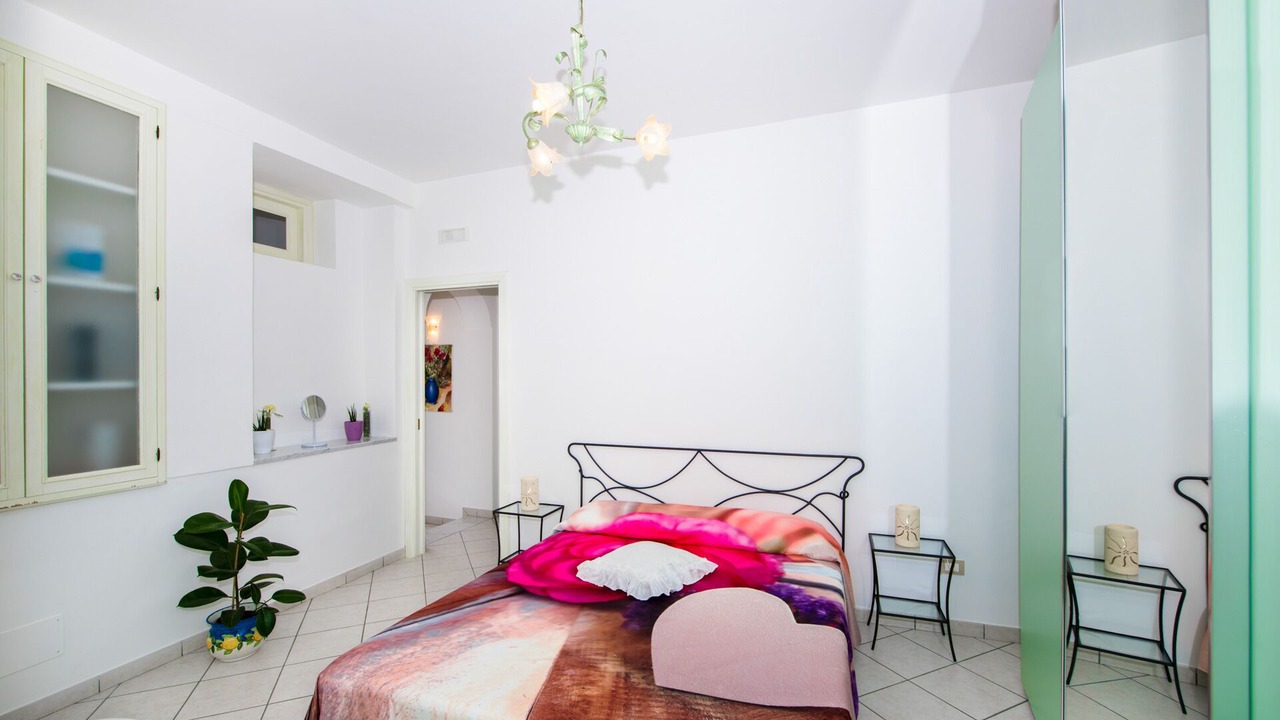 Photo of Bedroom in Montepertuso
