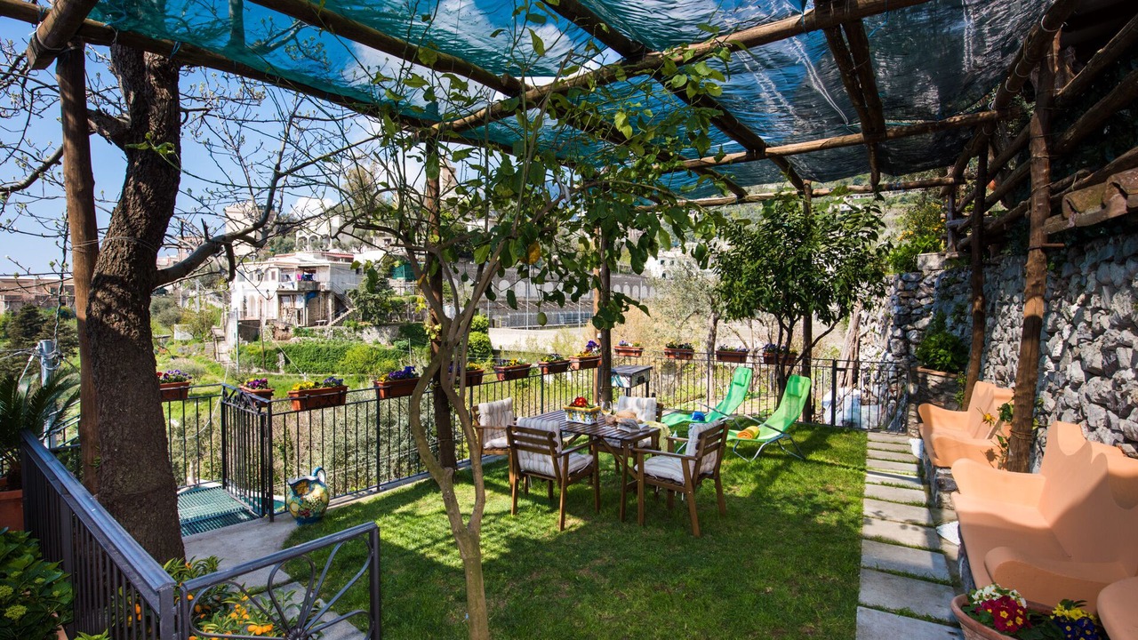 Photo of Outdoor in Montepertuso