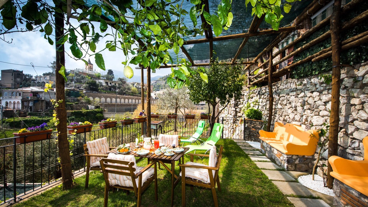 Photo of Outdoor in Montepertuso