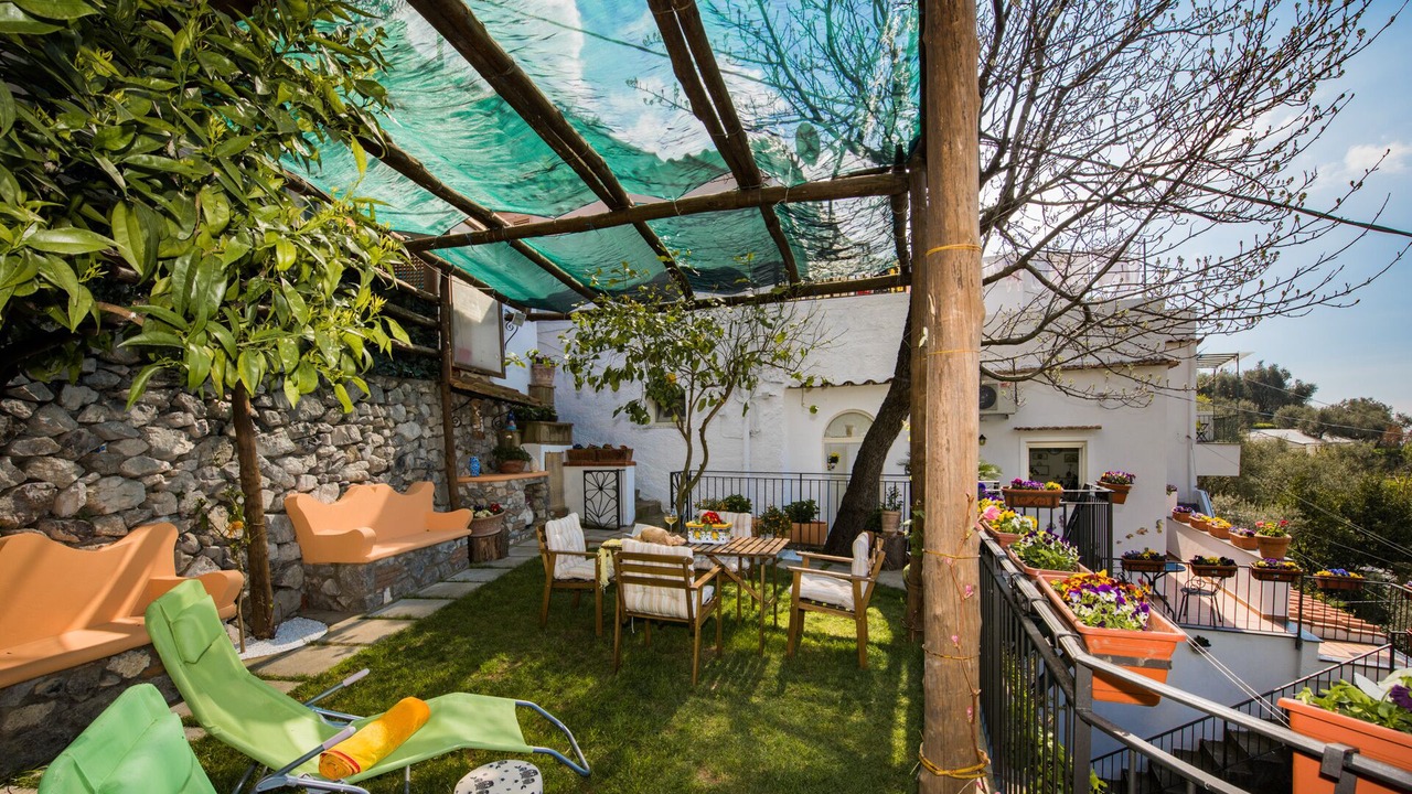 Photo of Outdoor in Montepertuso