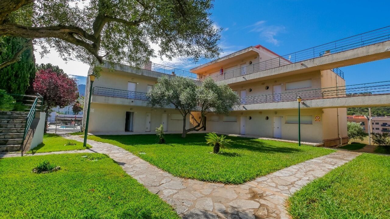 Photo of Outdoor in Roses Town Center