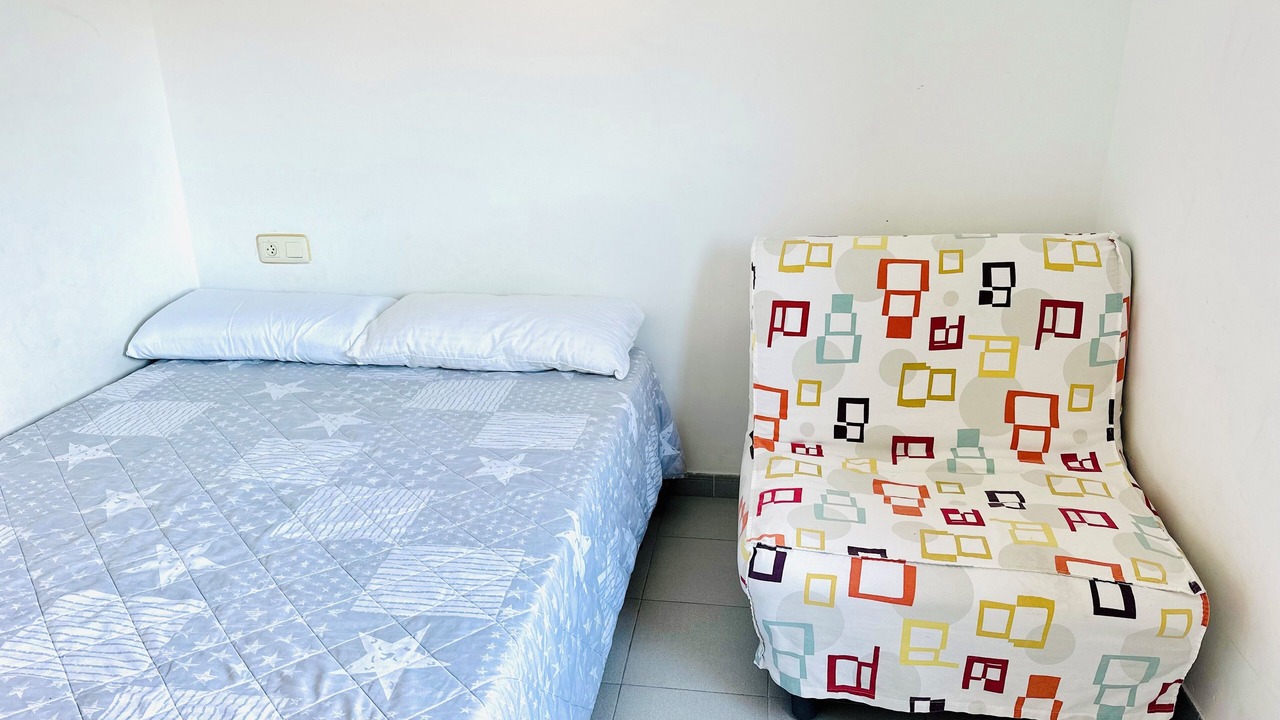 Photo of Bedroom in Roses Town Center