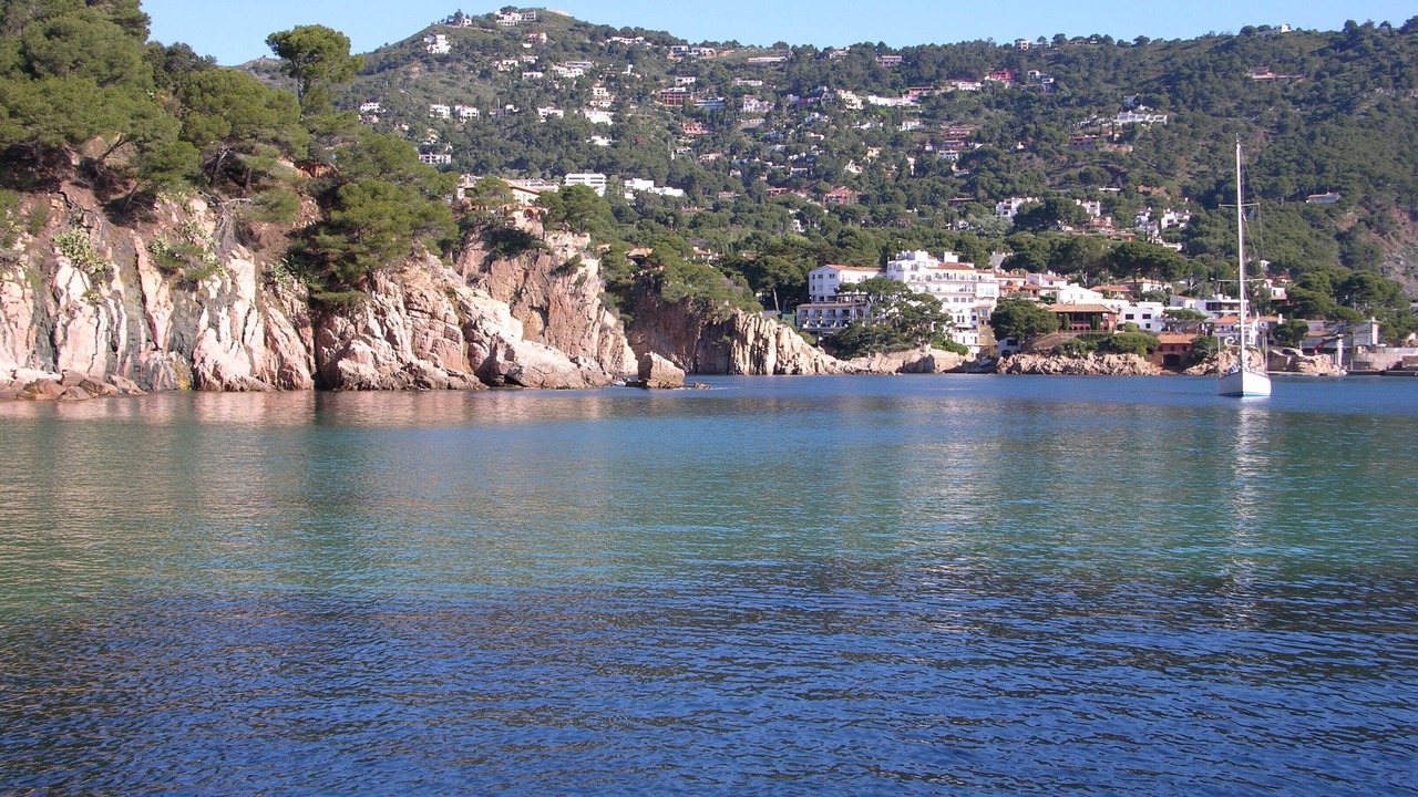 Photo of Others in Begur