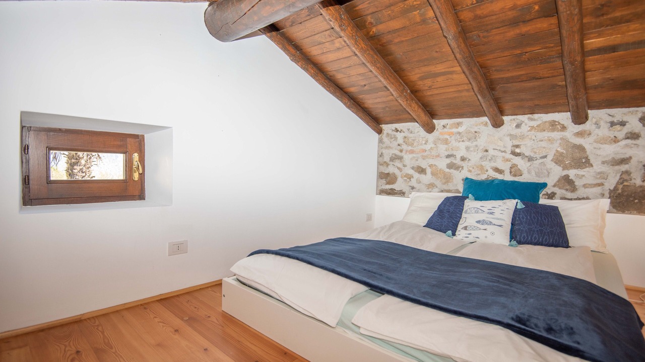 Photo of Bedroom in Menaggio
