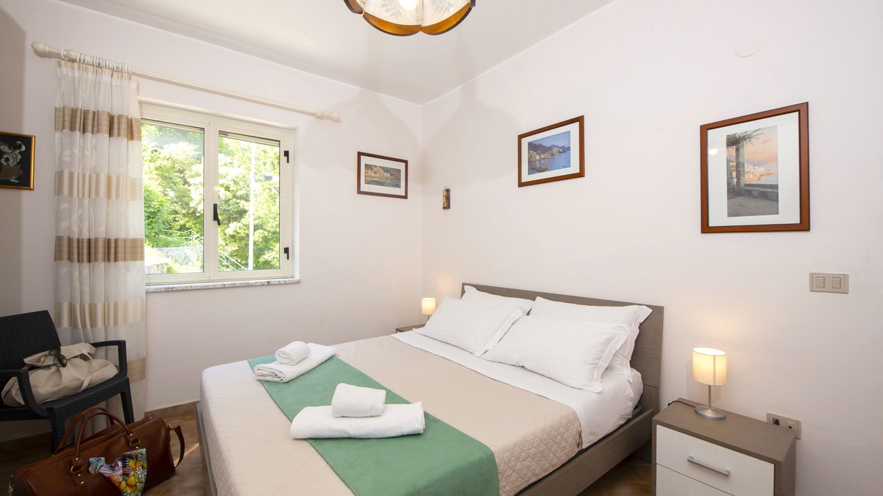 Photo of Bedroom in Pogerola