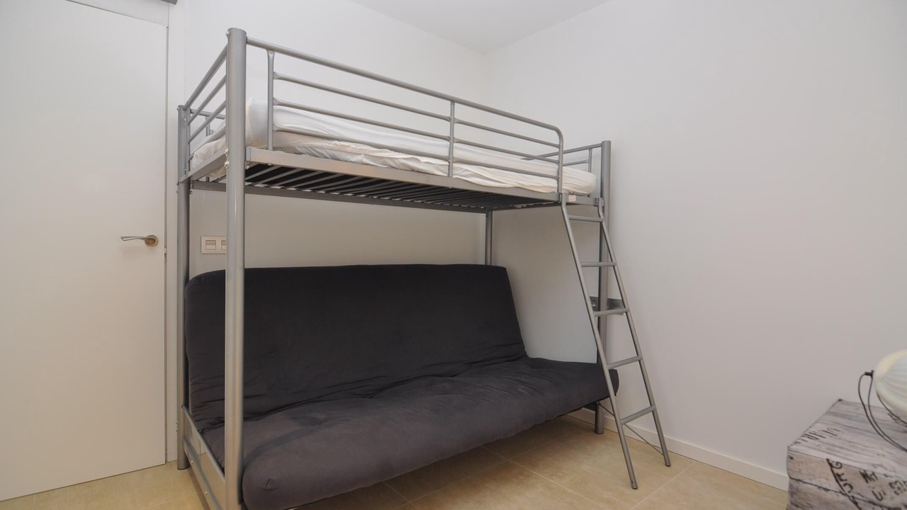 Photo of Bedroom in Roses Town Center