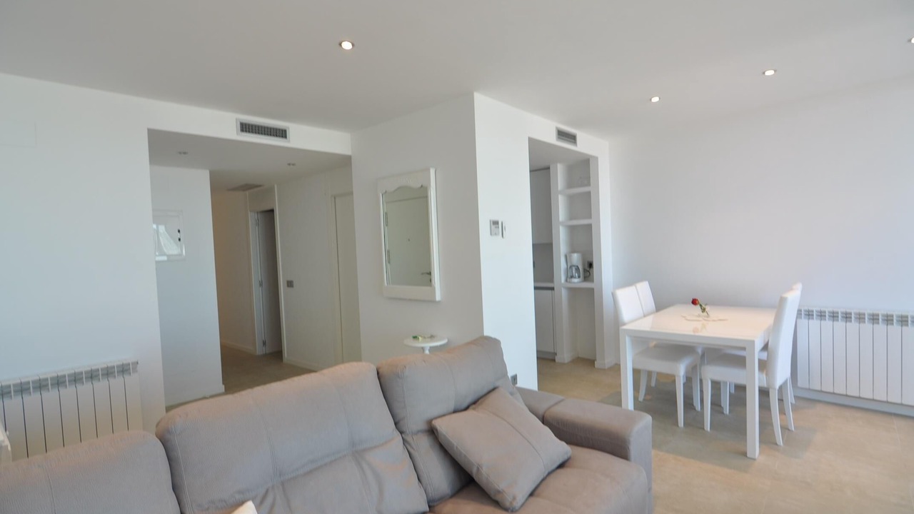 Photo of Livingroom in Roses Town Center