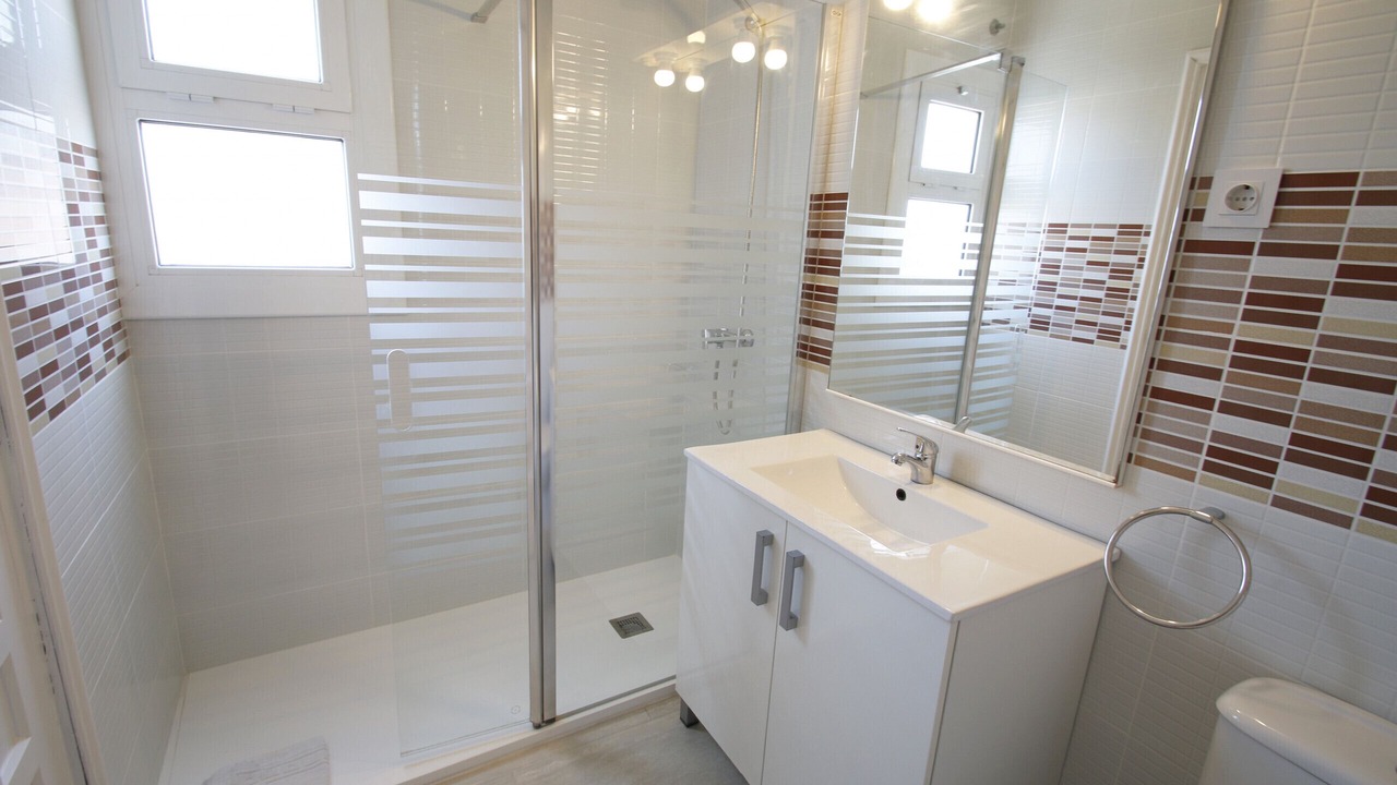 Photo of Bathroom in Miami Platja