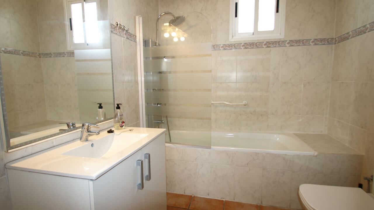 Photo of Bathroom in Miami Platja