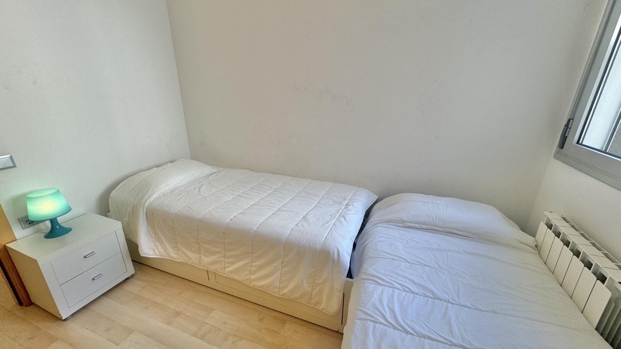 Photo of Bedroom in Roses Town Center