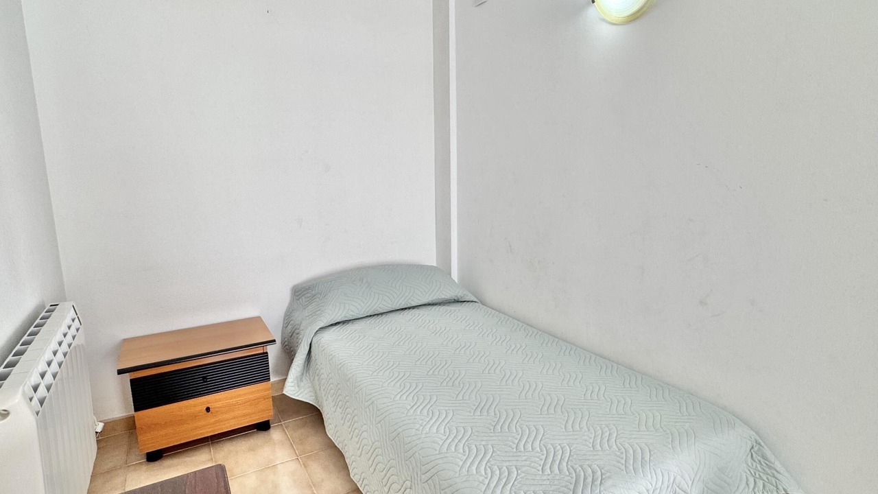 Photo of Bedroom in Roses Town Center