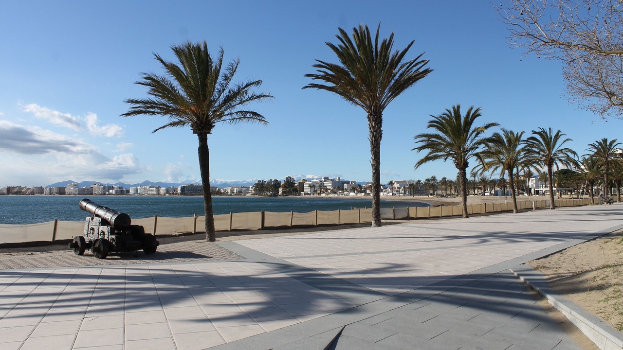 Photo of Outdoor in Roses Town Center