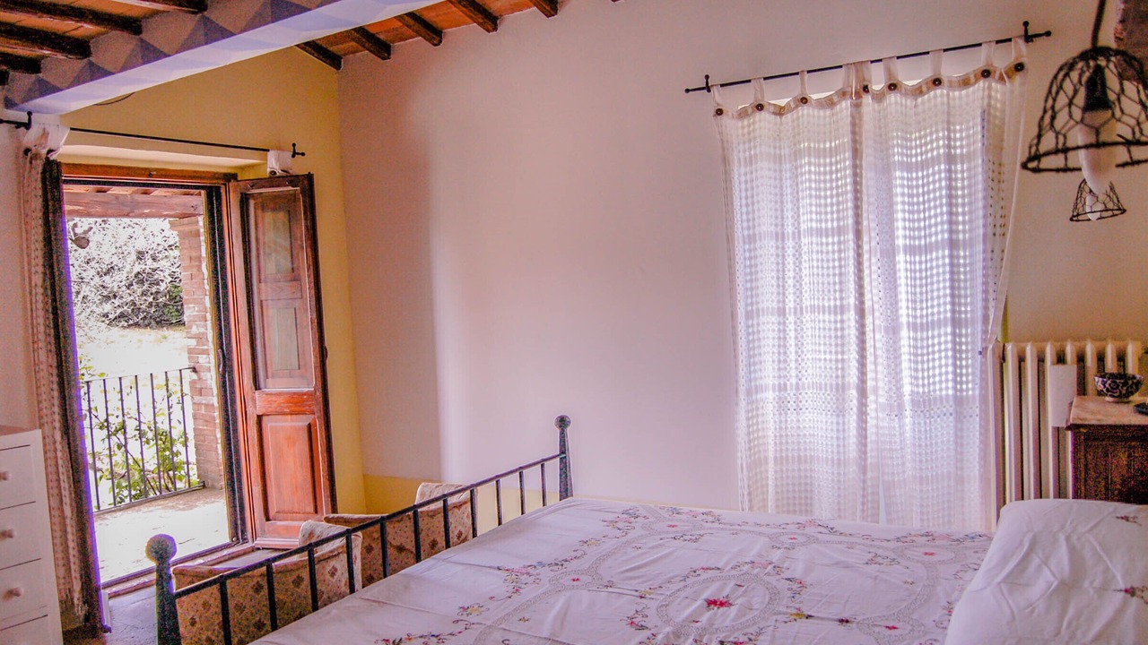Photo of Bedroom in Avigliano Umbrio