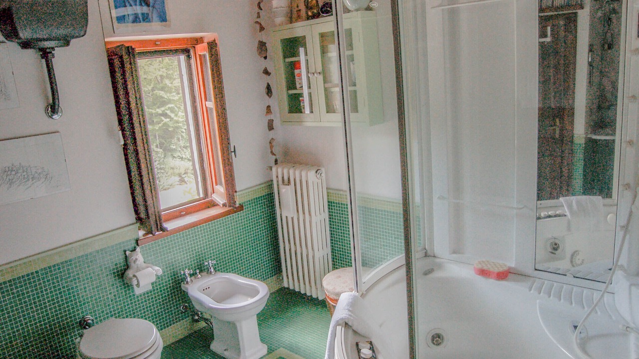 Photo of Bathroom in Avigliano Umbrio