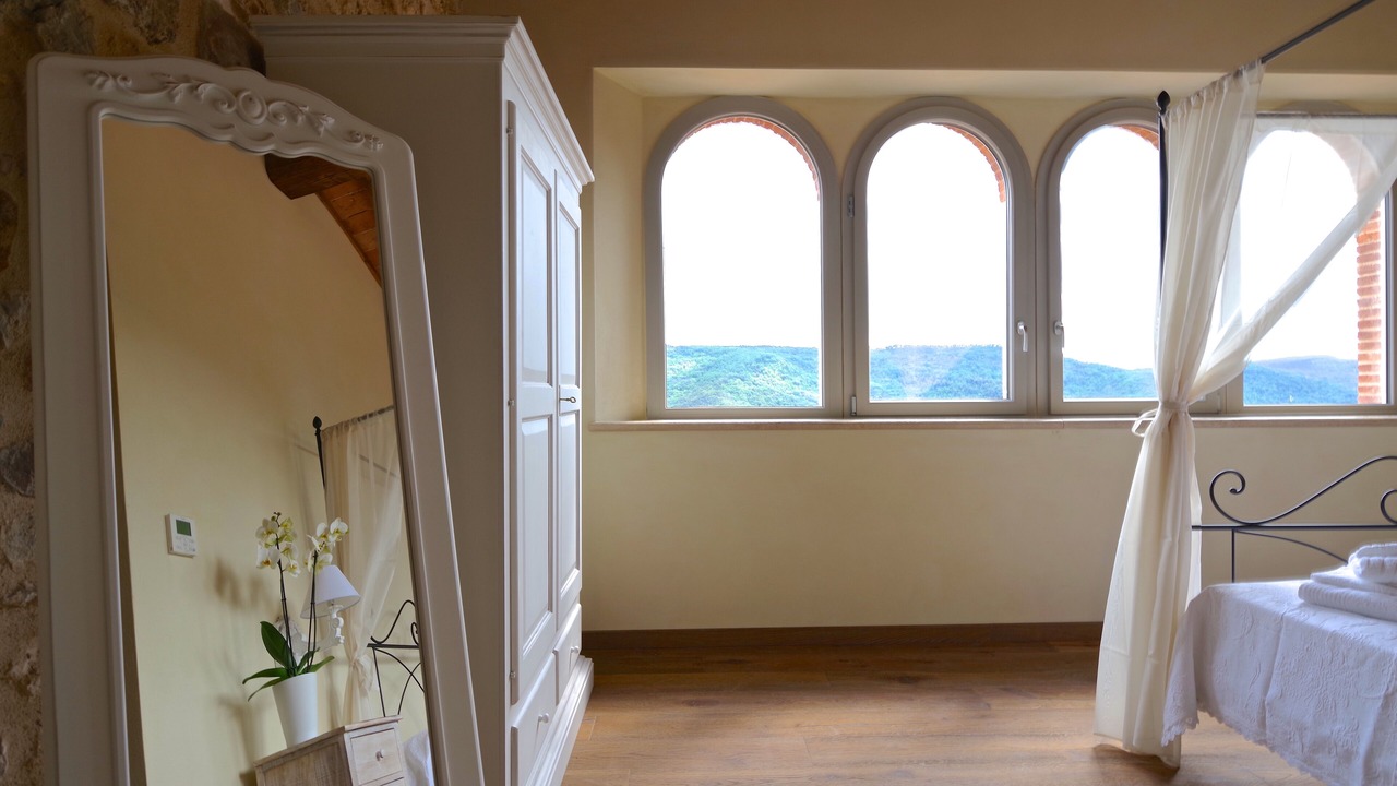 Photo of Bedroom in Monticiano