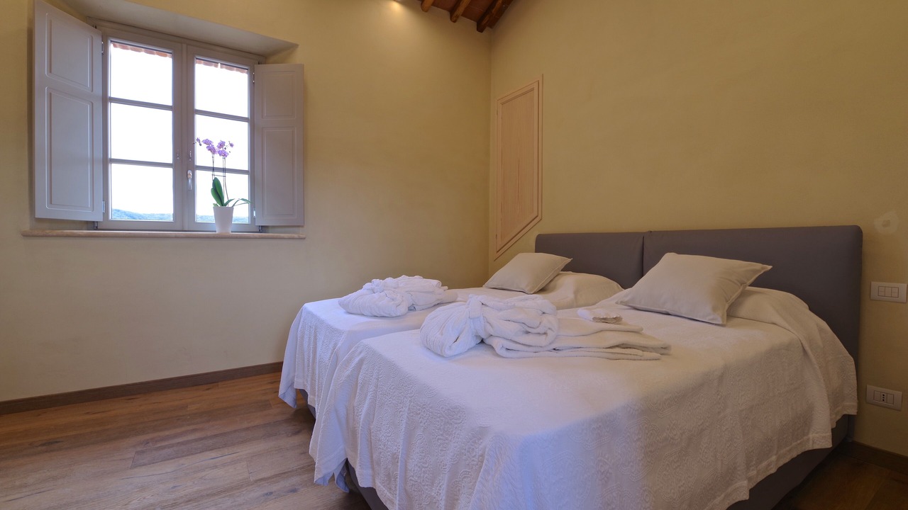 Photo of Bedroom in Monticiano