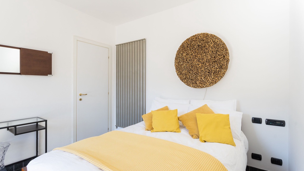 Photo of Bedroom in Carate Urio